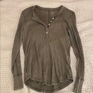 Aerie Ribbed Olive Henley Shirt